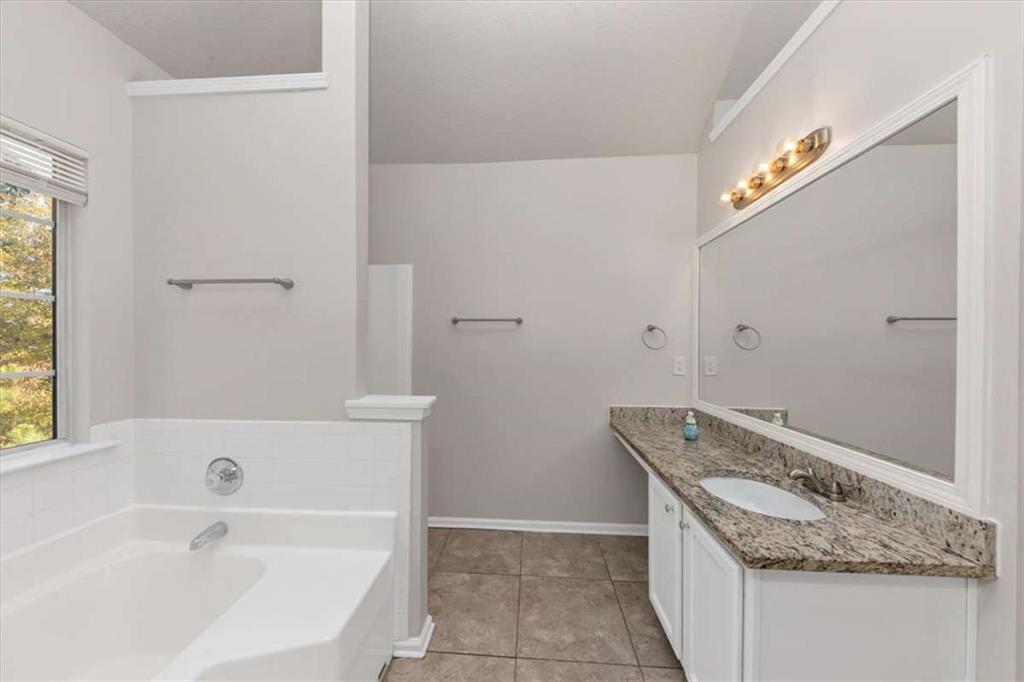 116 Rolling Meadows Court, Hampton, Georgia image 31