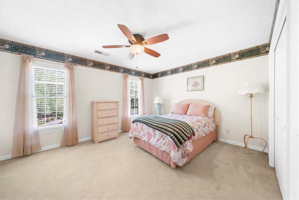 815 Connell Lane, Lawrenceville, Georgia image 17