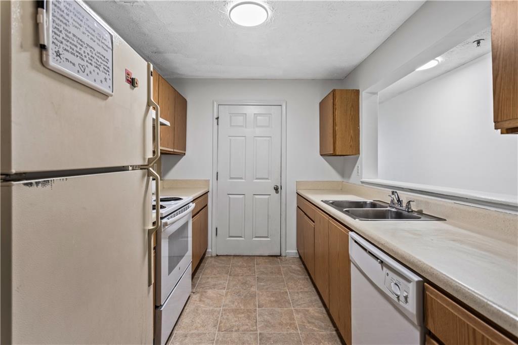 Fairington Village - Residential