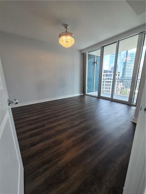 3338 Peachtree Road NE 1809