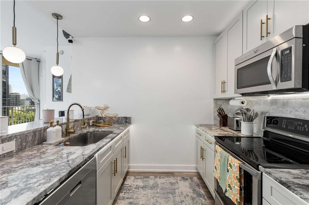400 W Peachtree Street NW 1106