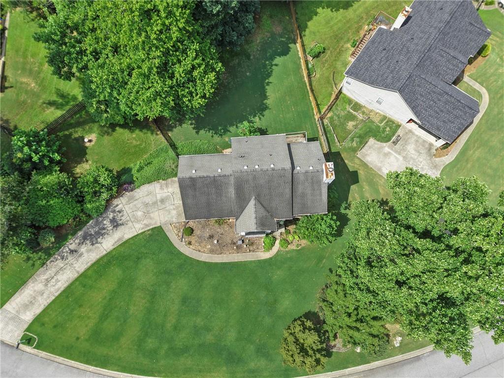 5660 Bridle Glen Drive