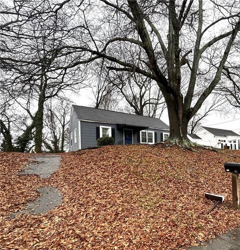 540 Hamilton E Holmes Drive NW Atlanta GA 30318