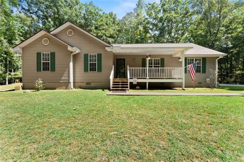 Homes For Sale - 3027 Dawsonville Highway<br/> Gainesville, GA 30506