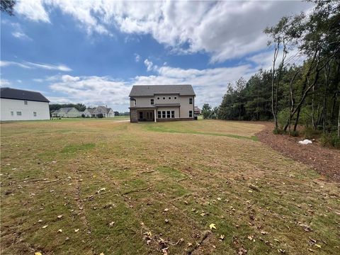 A home in Hoschton