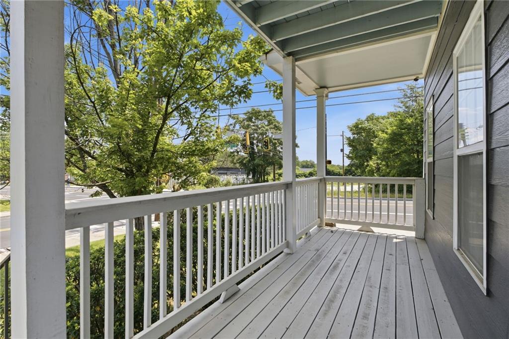 8 Weyman Avenue SW