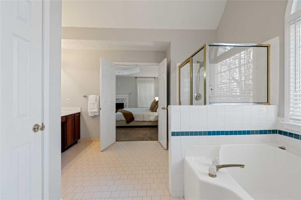 Calumet - Residential Lease
