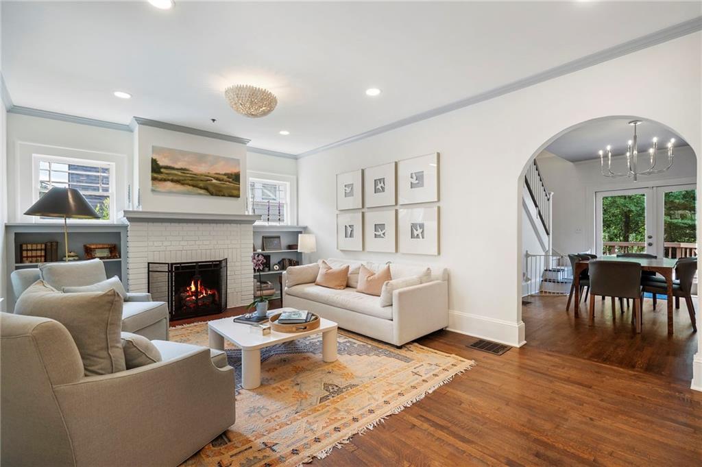 81 Highland Drive NE