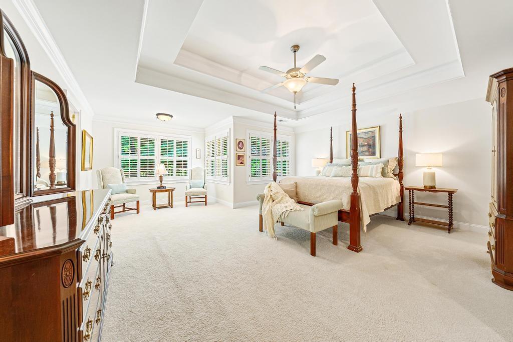 3945 Carriage Glen Court