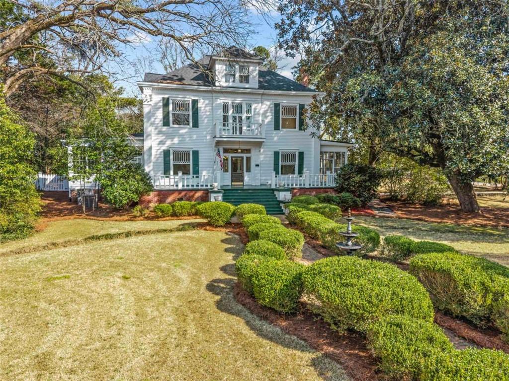 301 N East Street