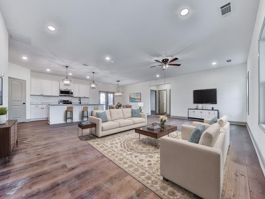 171 Bluff Creek Ln