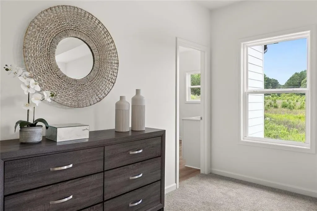 Loganville, Georgia 30052, United States, 4 Bedrooms Bedrooms, ,3 BathroomsBathrooms,Residential,Active,172590