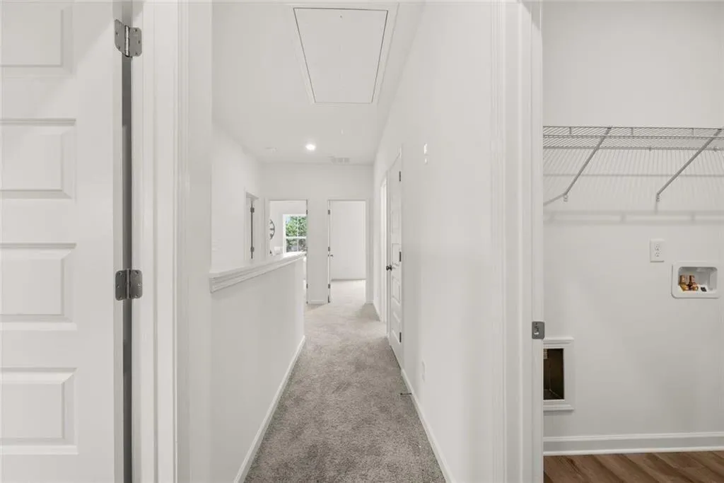 Loganville, Georgia 30052, United States, 4 Bedrooms Bedrooms, ,3 BathroomsBathrooms,Residential,Active,172590