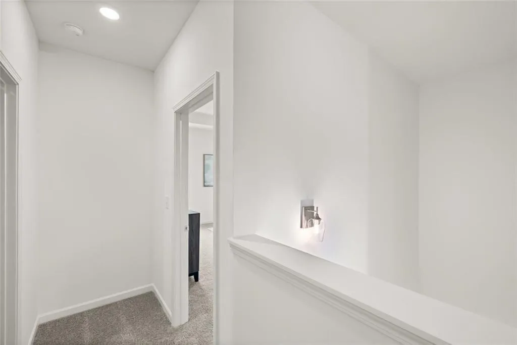 Loganville, Georgia 30052, United States, 4 Bedrooms Bedrooms, ,3 BathroomsBathrooms,Residential,Active,172590