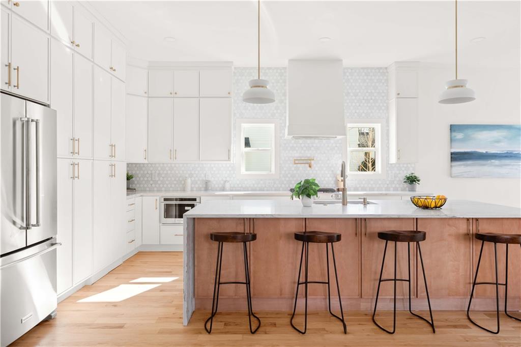 286 Sisson Avenue NE