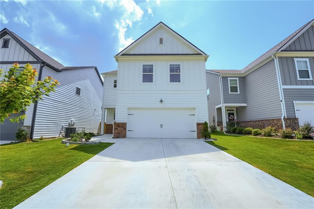 Photo 1 of 37 — 5792 Screech Owl Drive, Flowery Branch, GA 30542
