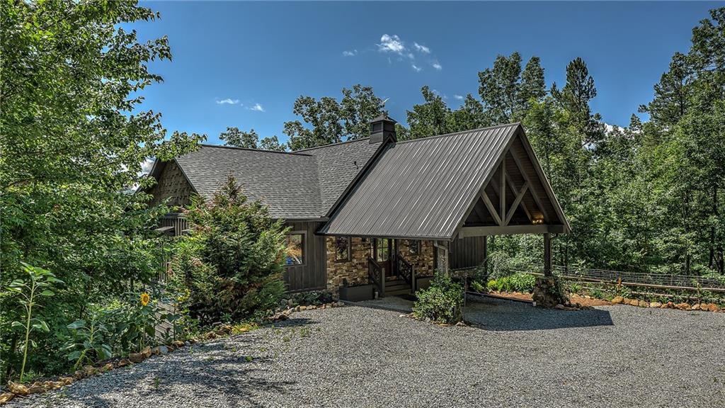 559 Overlook Trail