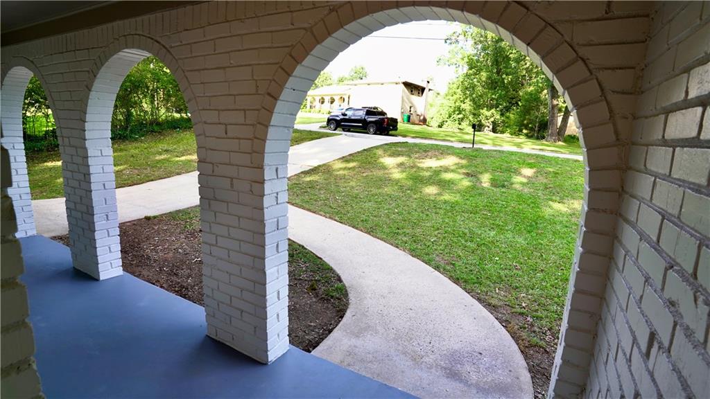 868 Maxey Hill Court