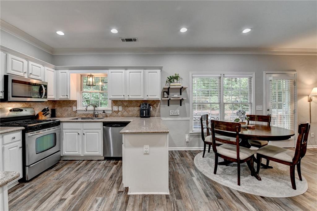 5574 Wynhall Drive, Peachtree Corners, Georgia image 17