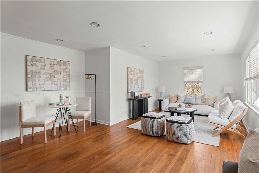 1962 Wellona Place NE