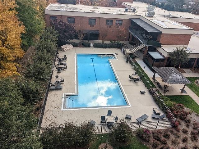 300 Johnson Ferry Road B201