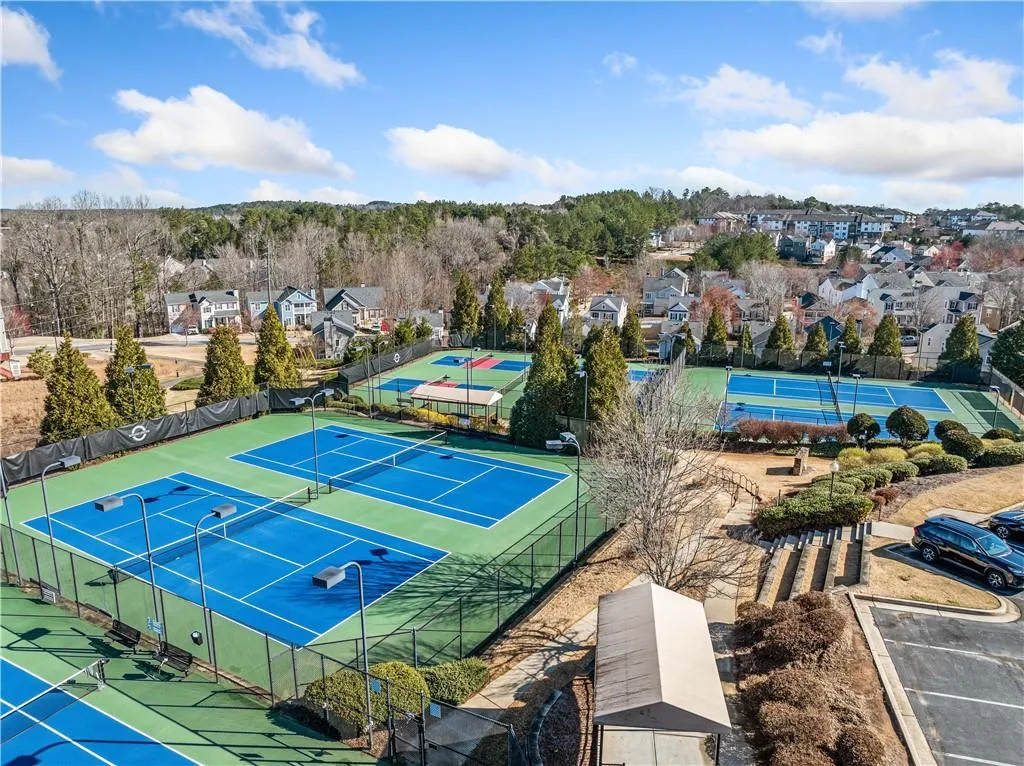 Suwanee, Georgia 30024, United States, 3 Bedrooms Bedrooms, ,3 BathroomsBathrooms,Residential,Pending,87032