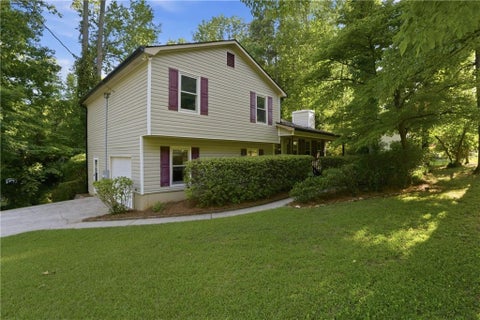 Homes For Sale - 4695 Spring Gate Drive<br/> Powder Springs, GA 30127