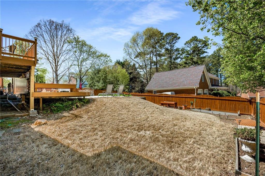 4969 Woodfall Drive, Lilburn, Georgia image 34