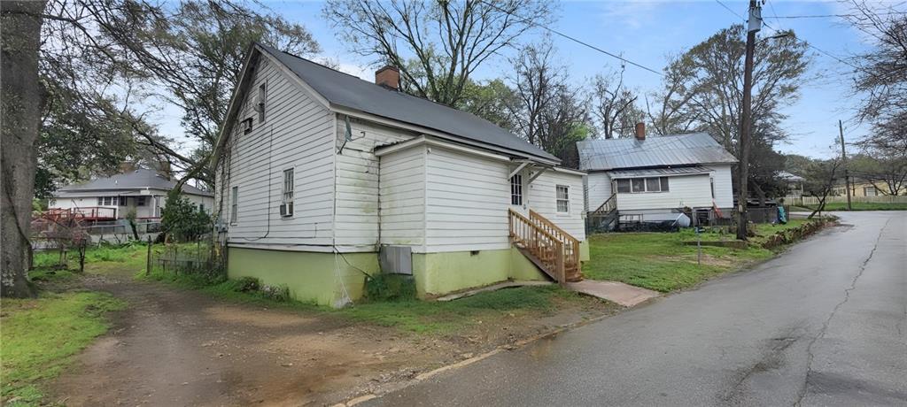 2 Willow Street