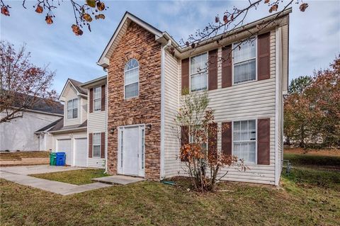 A home in Ellenwood