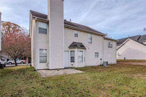 A home in Ellenwood