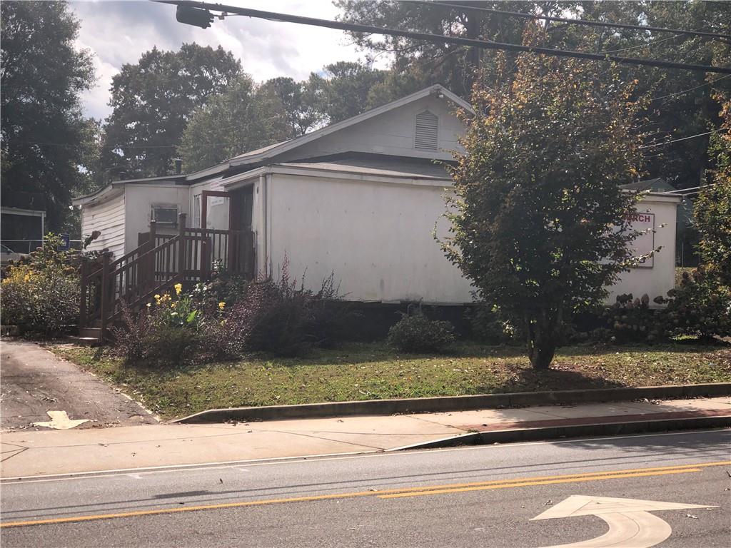 1503 Memorial Drive SE