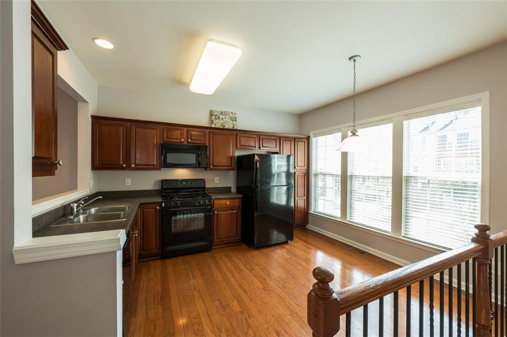 View Whittington Ph 3b Bldg 7 - Residential Lease