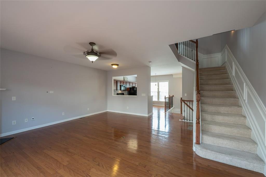 View Whittington Ph 3b Bldg 7 - Residential Lease