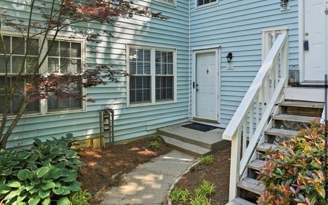 704 Glenleaf Drive