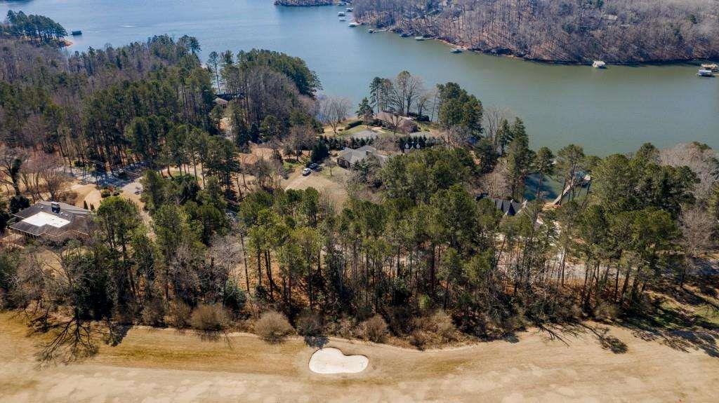 614 East Lake Drive