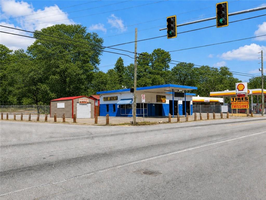 3555 Roosevelt Highway