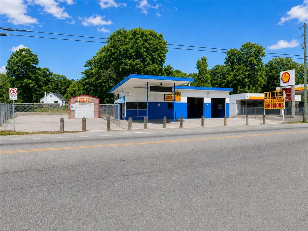 3555 Roosevelt Highway