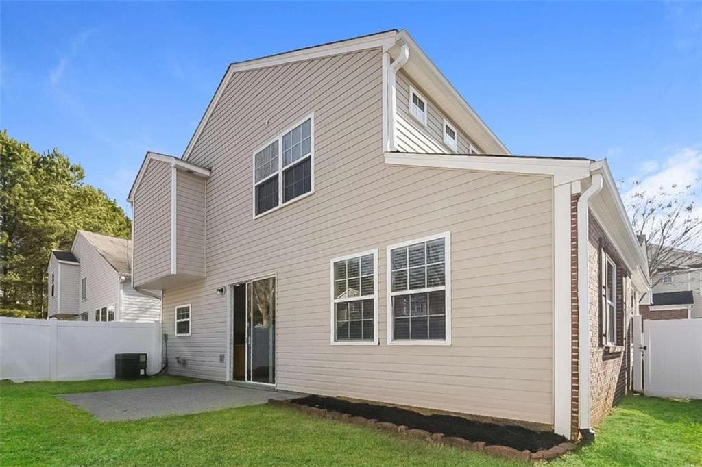 Photo of 328 Hiawassee Drive, Woodstock, GA 30188 (MLS # 7786546)