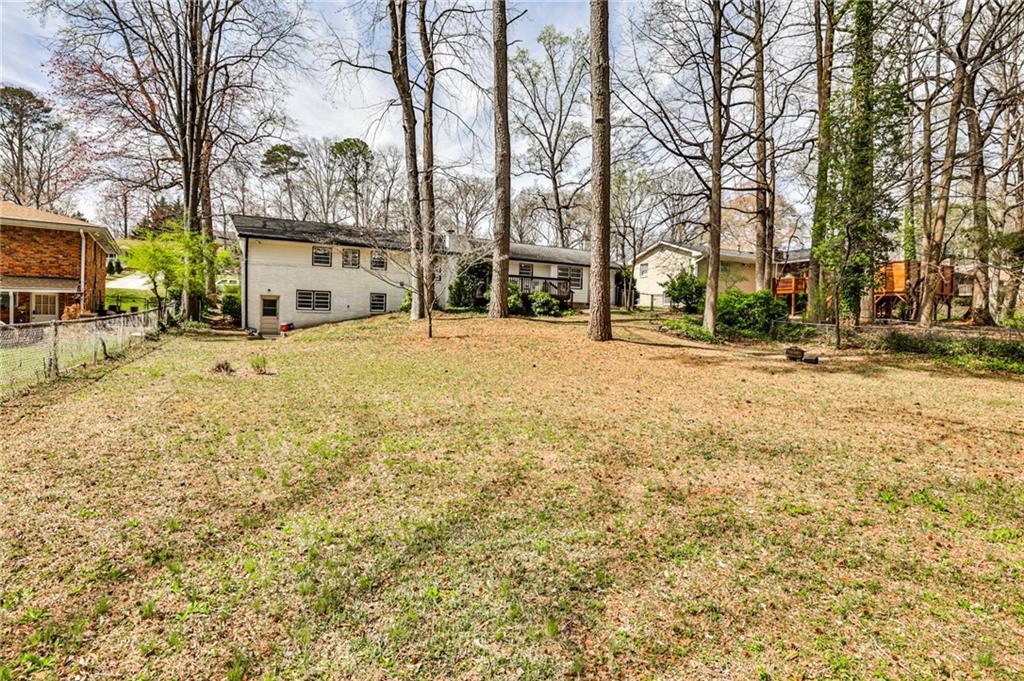 1777 Oak Crest Court, Tucker, Georgia image 38