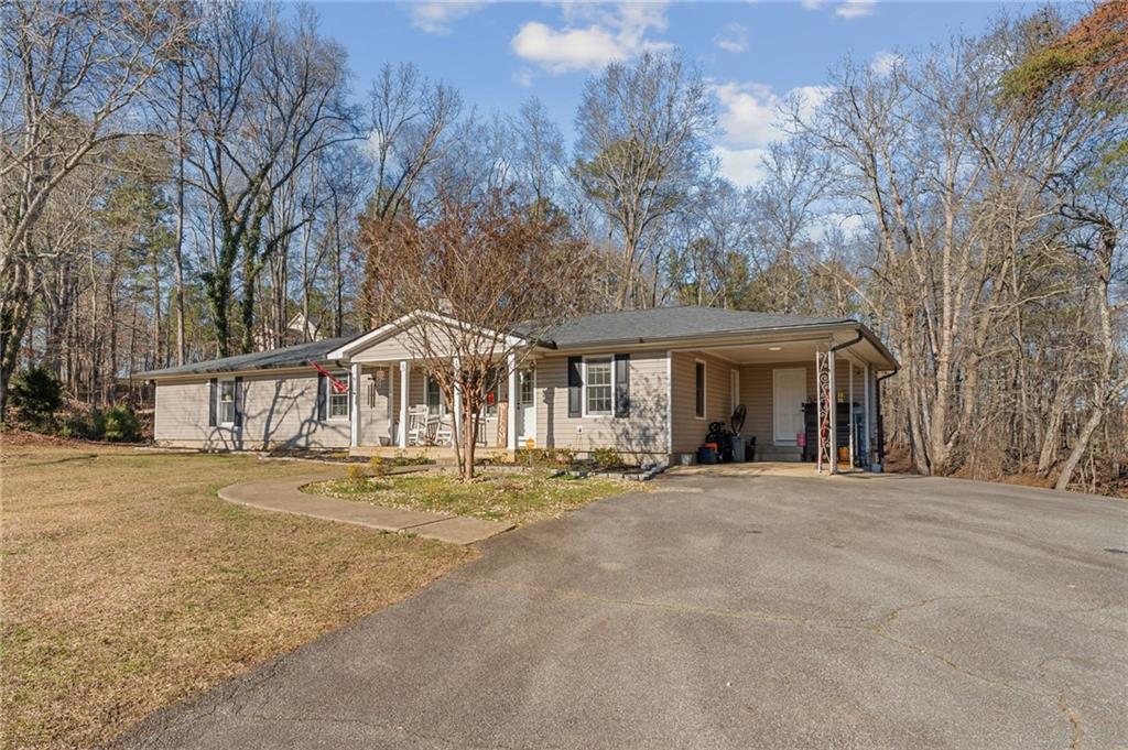 5804 Reinhardt College Parkway