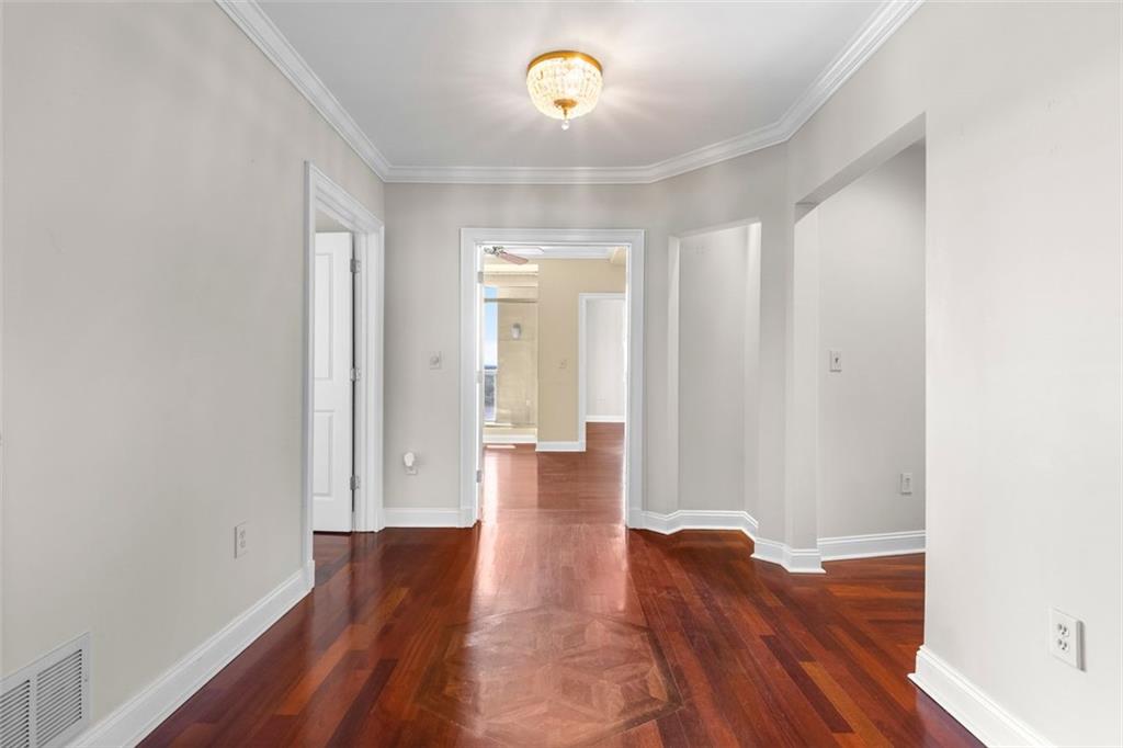 2881 Peachtree Road NE 1003