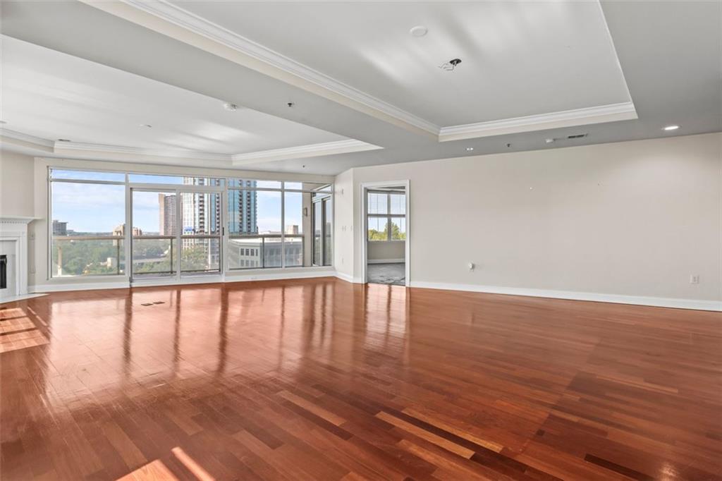 2881 Peachtree Road NE 1003