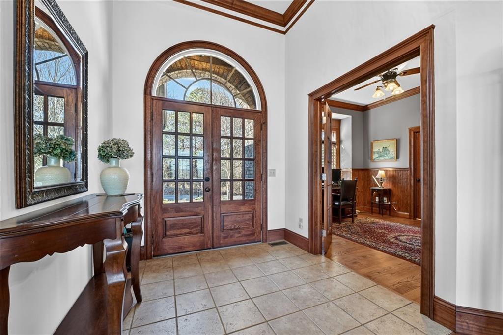 100 Foxpaw Leaf Court