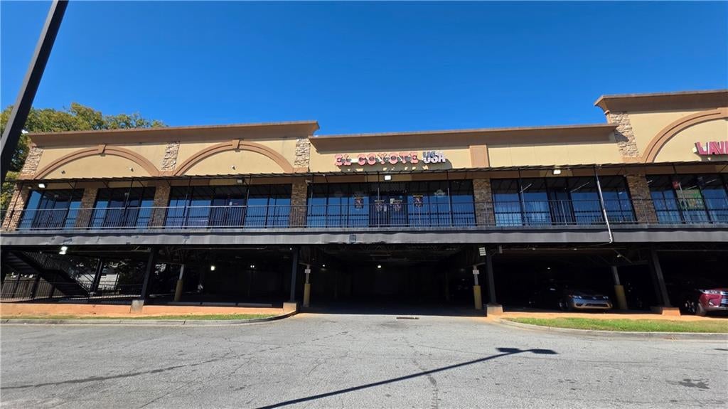 3160 chamblee Dunwoody Road 108