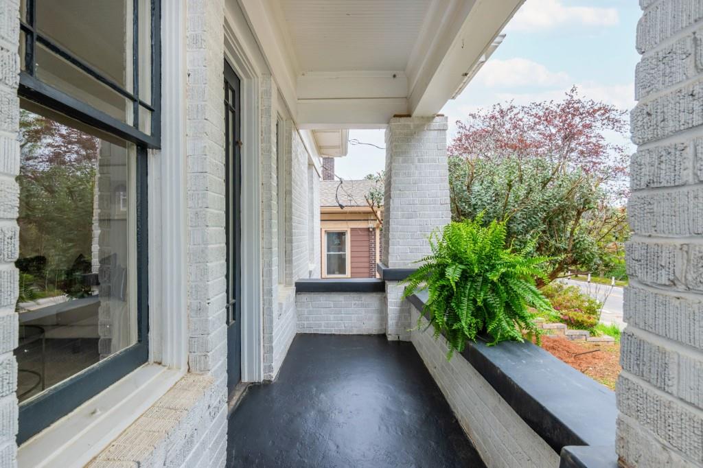 911 United Avenue SE