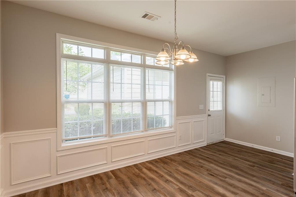 6053 Park Close, Fairburn, Georgia image 6