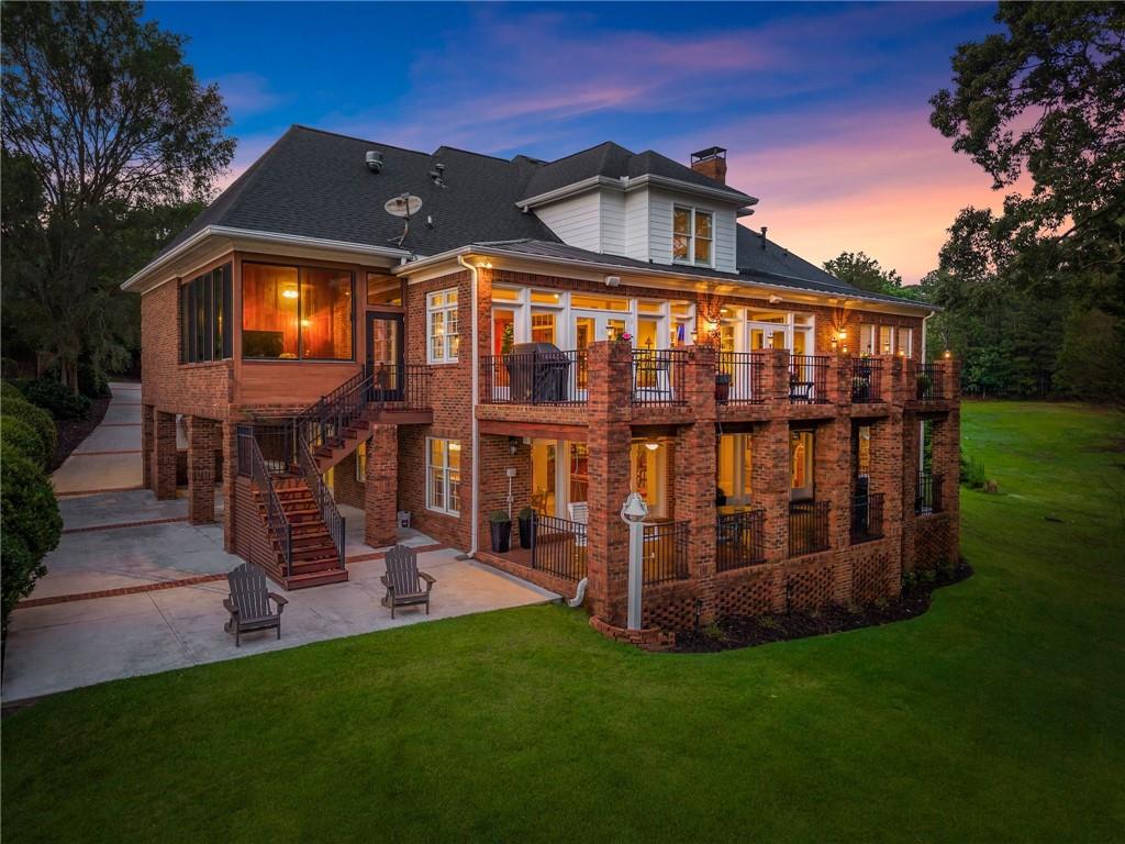 6707 Summer Crest Court