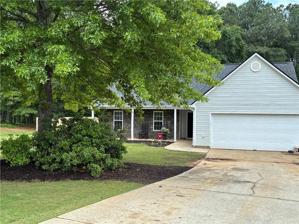 704 Stonecrest Lane, Loganville, Georgia image 28