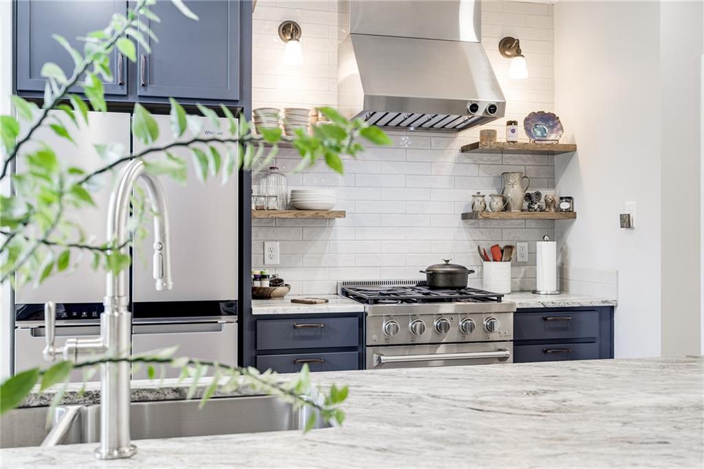 La Fayette Ridge - Residential